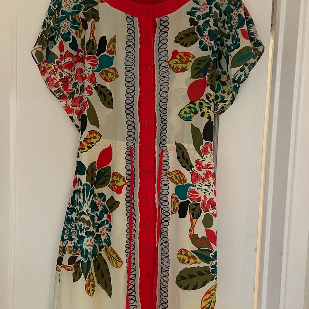 New York & Company Red Floral Dress